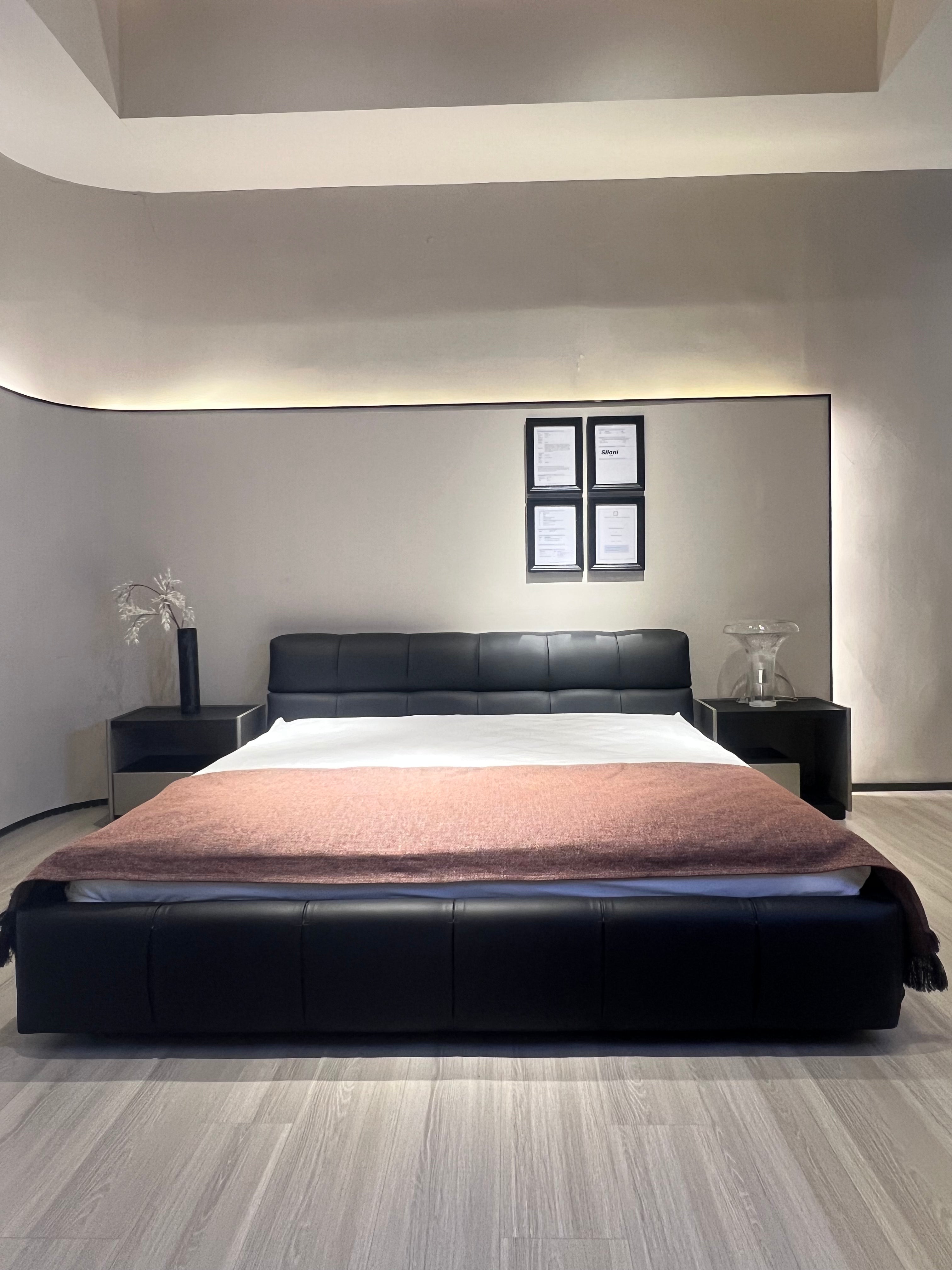 Modern puff bed-Genuine leather Customizable fabric- King or Queen size